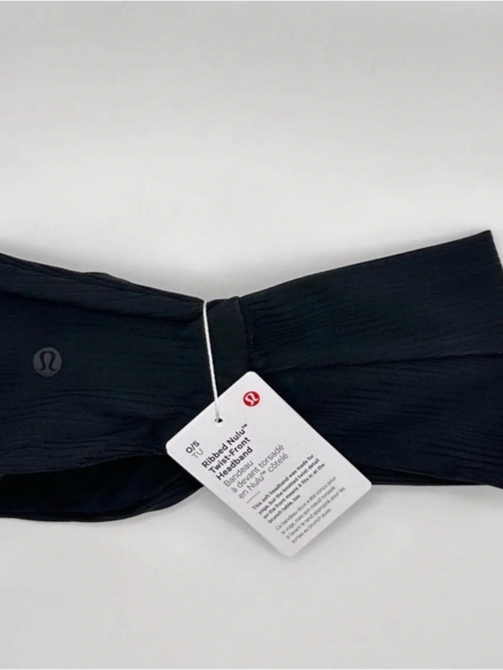 Lululemon (OS) Ribbed Nulu Twist Front Headband Black